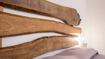 Comfort Apartment, 2 Bedrooms | 10 bedrooms, individually furnished, bed sheets