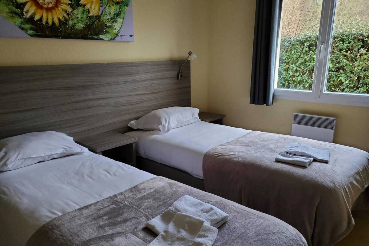 18 Schlafzimmer, individuell eingerichtet, Bettwäsche