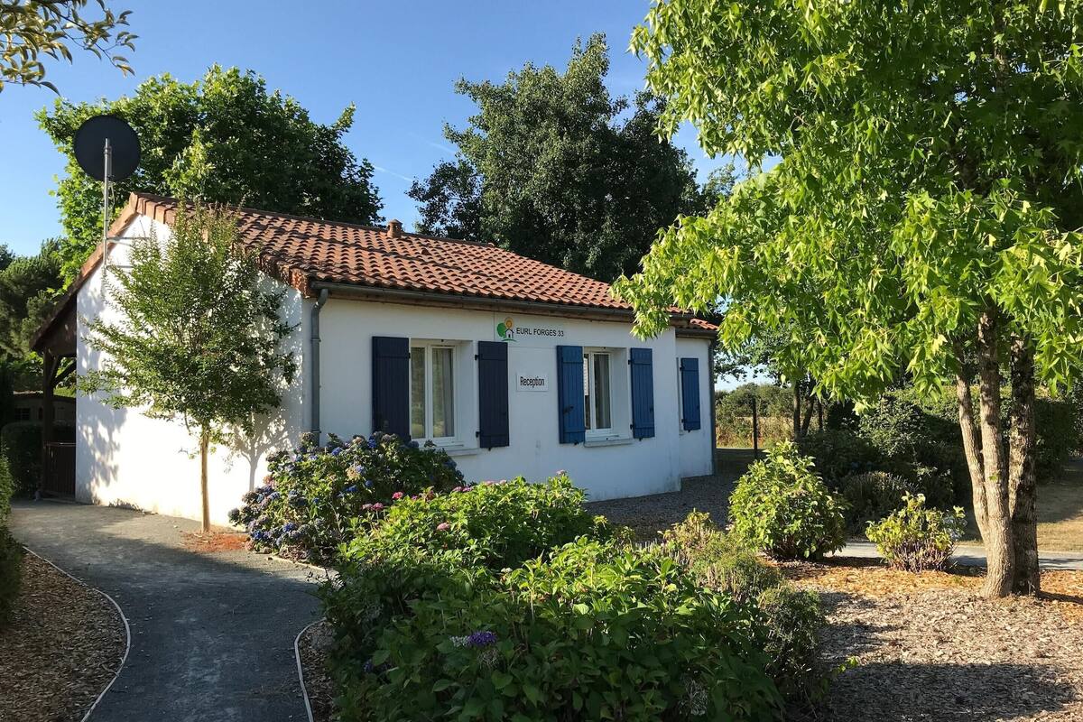 Classic House, 2 Bedrooms | Reception
