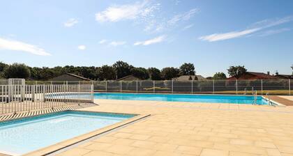 Spacious Villa With Garden and Pool