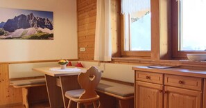 Classic Apart Daire, 2 Yatak Odası | Oturma odası