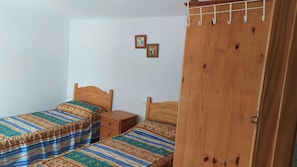 6 chambres, draps fournis