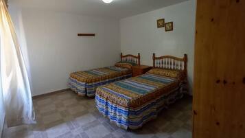 Departamento clásico, 3 habitaciones | 6 habitaciones y ropa de cama