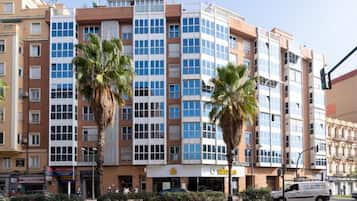 Apartamento clásico, 3 habitaciones | Vistas desde el alojamiento