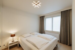 4 bedrooms, iron/ironing board - Alexander 0001 Apartment With sea View (De Haan)