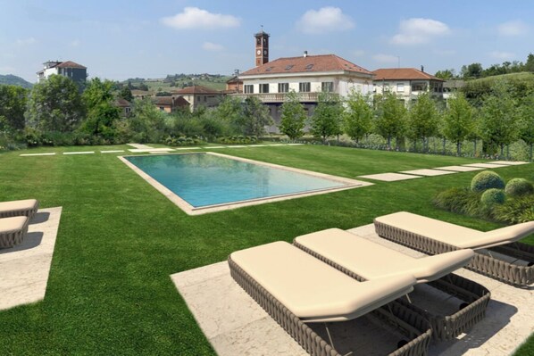 Seasonal outdoor pool