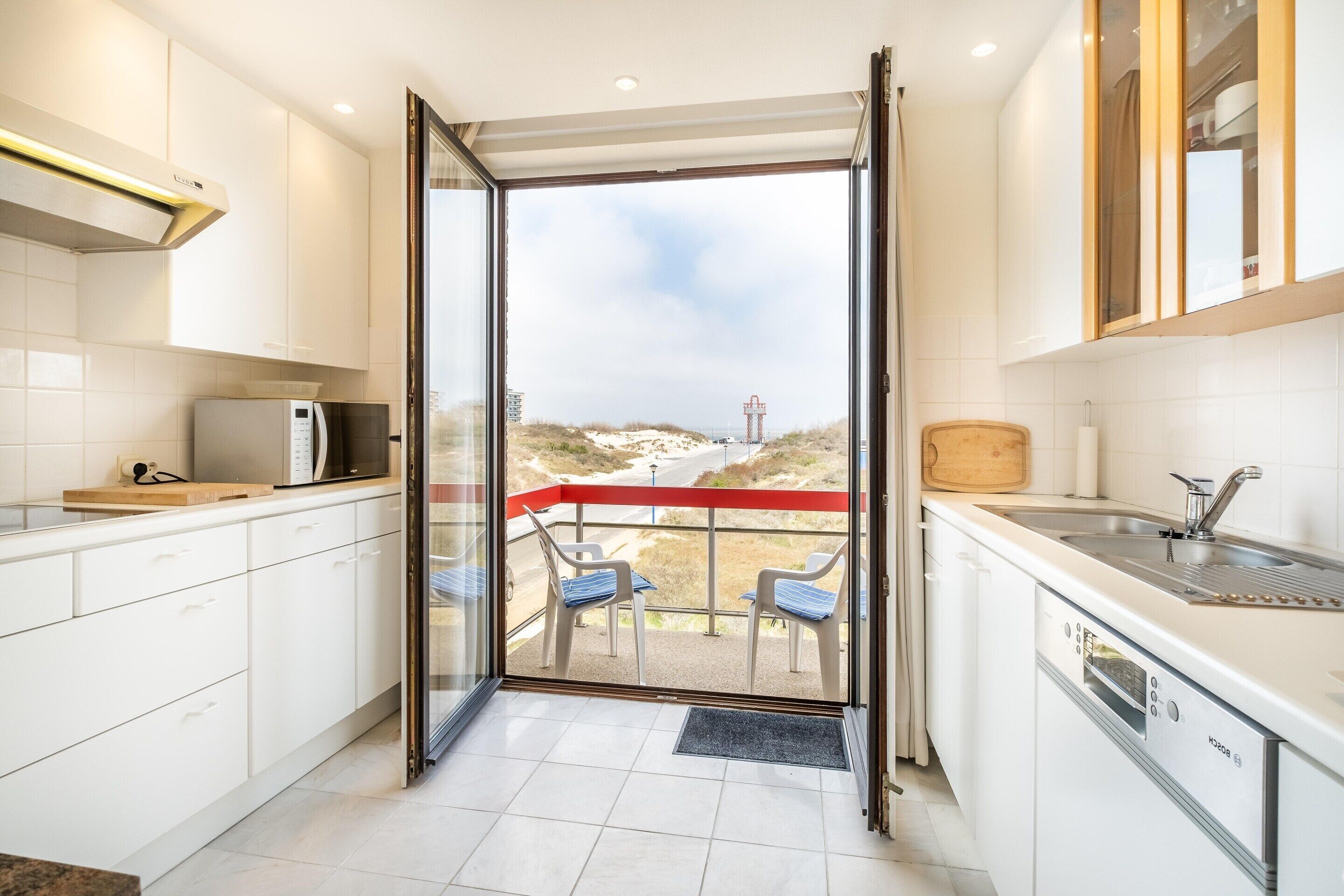 Classic Apartment, 2 Bedrooms | Private kitchen | Fridge, microwave, oven, dishwasher