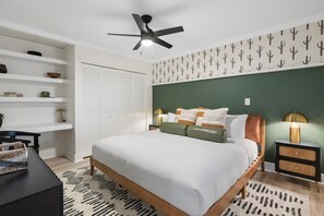 5 bilik tidur, seterika/papan seterika, Wi-fi percuma 