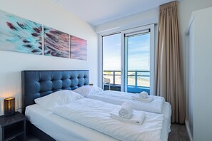 Classic Apartment, 2 Bedrooms | 7 bedrooms, bed sheets - Lush Apartment With Water Views (Sint-Annaland)