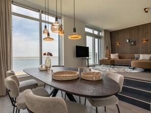 Dining - Lush Apartment With Water Views (Sint-Annaland)
