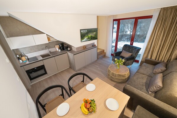 Fridge, microwave, dishwasher, coffee/tea maker - Appartement am Plauer See in Ganzlin (Ganzlin)