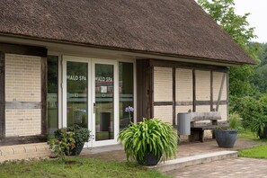 Deluxe-Apartment, 2 Schlafzimmer | Wellnessanwendung