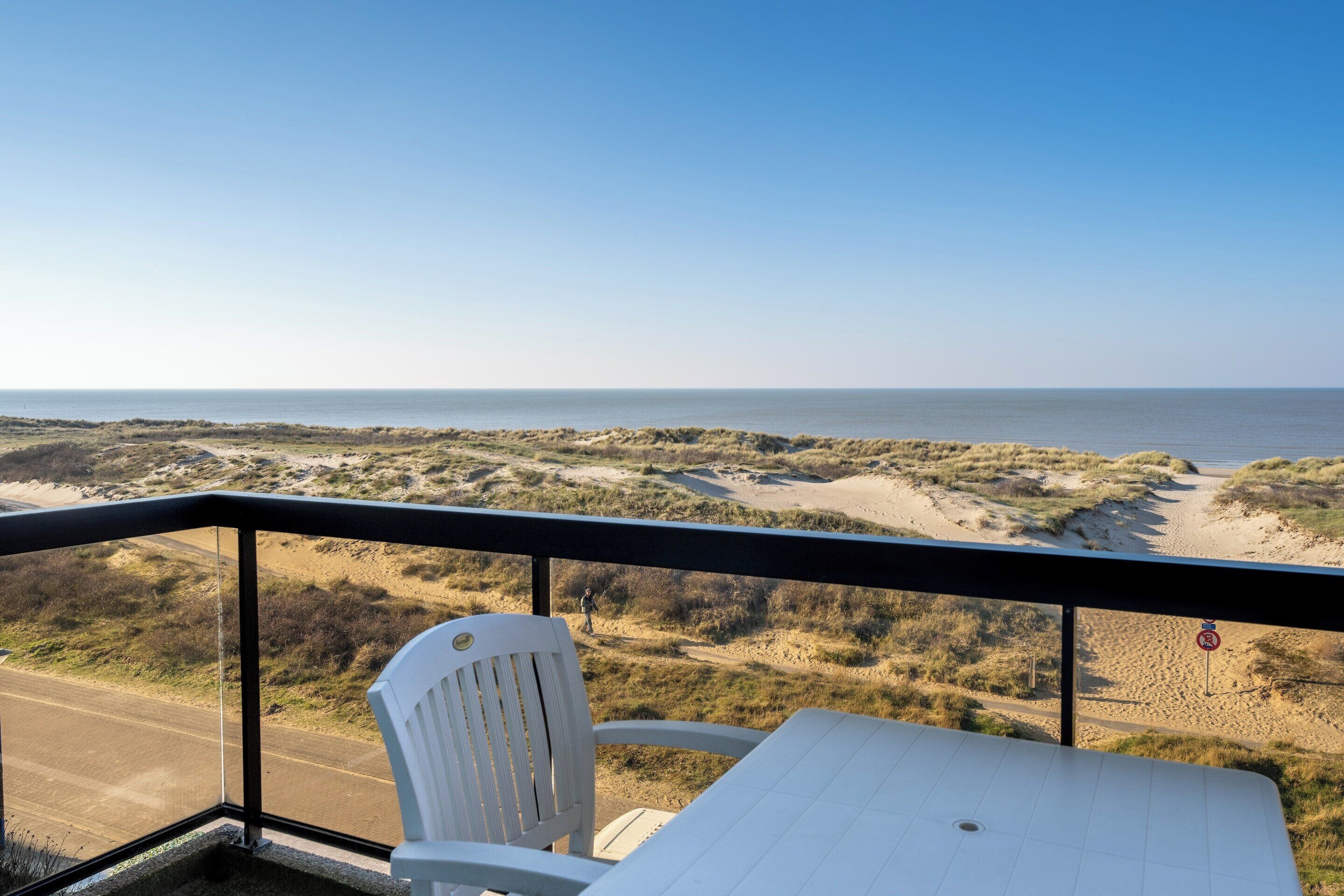 Classic Apartment, 2 Bedrooms | Outdoor dining