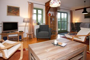 Klassiek appartement, 3 slaapkamers | Woonkamer