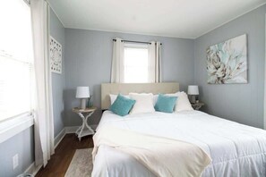 4 quartos, ferros/tábuas de passar roupa, berço de viagem, Wi-Fi