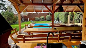 Deluxe House, 2 Bedrooms | Garden