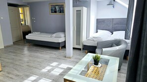 Casa clásica, 4 habitaciones | 9 habitaciones, muebles diferentes y ropa de cama