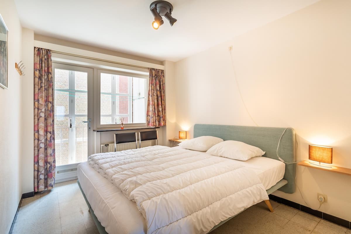 Classic Apartment, 2 Bedrooms | 3 bedrooms, iron/ironing board
