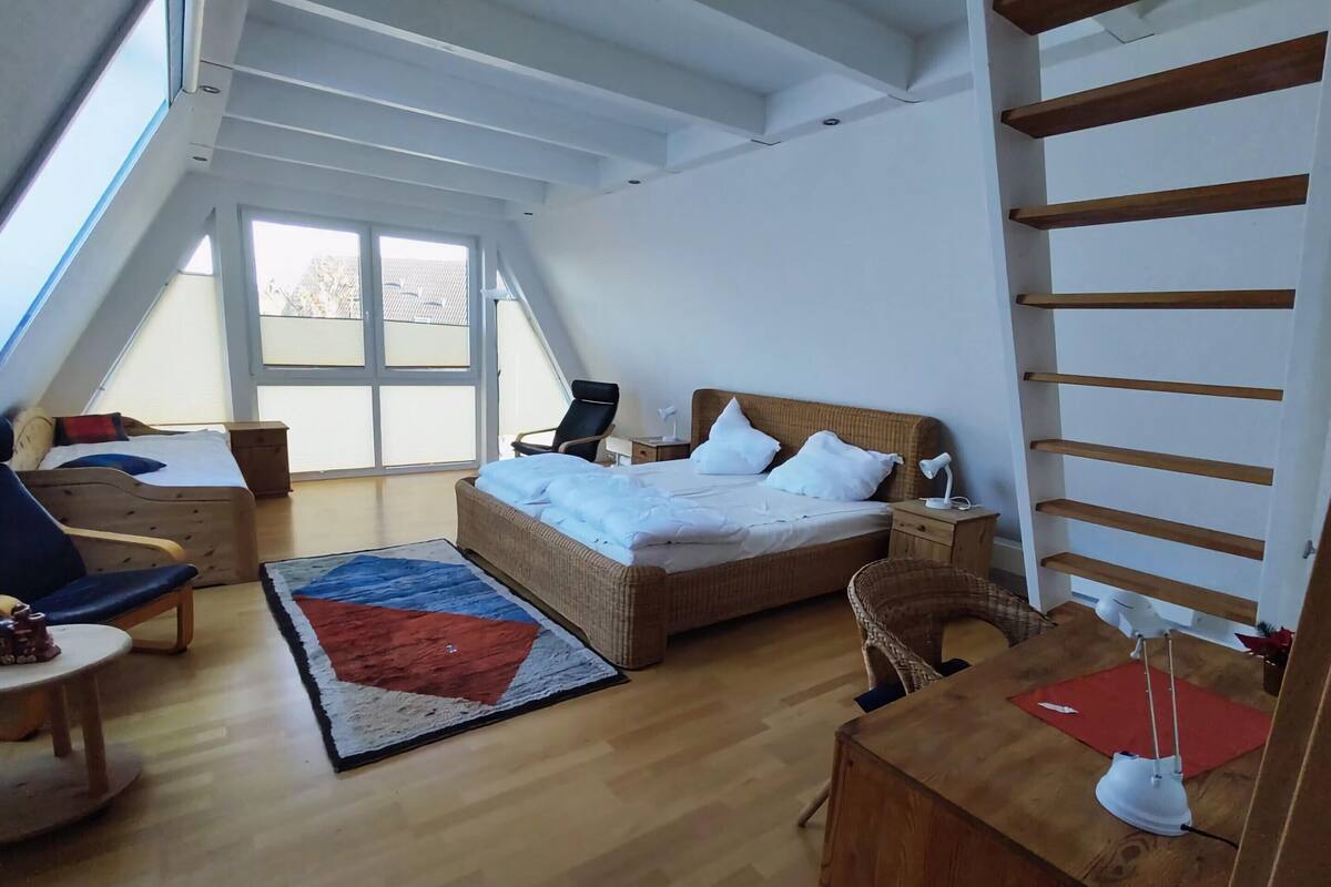 Apartamento clássico, 5 quartos | 8 quartos, individualmente mobiliados