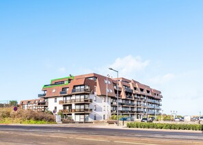 Exterior - Plaza J2914 With Terrace and Side sea View (Koksijde)