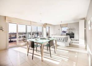 Classic-Apartment, 2 Schlafzimmer | Speisen