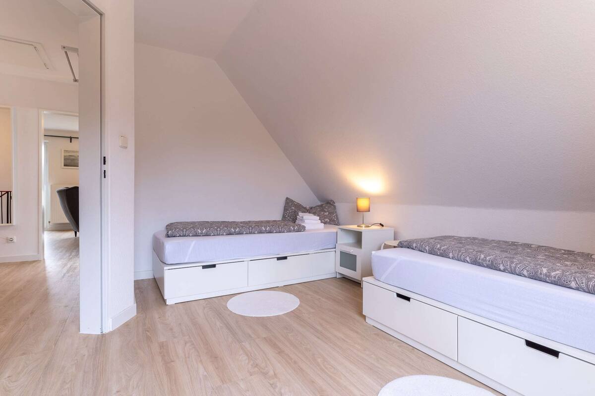 Apartamento conforto, 2 quartos | 2 quartos, individualmente mobiliados