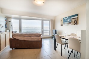 Comfort-Apartment, 2 Schlafzimmer | Wohnzimmer