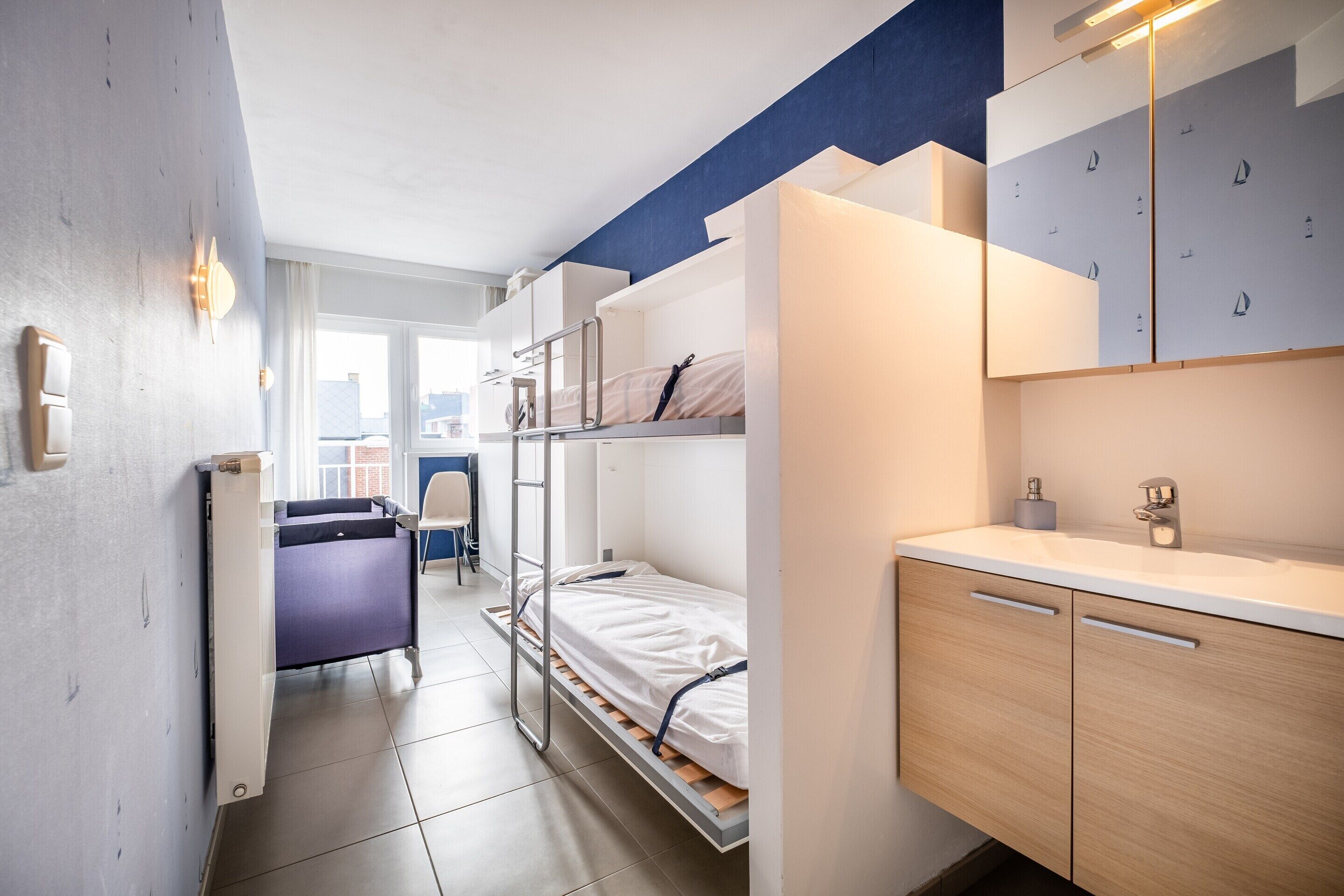 Comfort-Apartment, 2 Schlafzimmer | 4 Schlafzimmer, individuell eingerichtet, Bügeleisen/Bügelbrett
