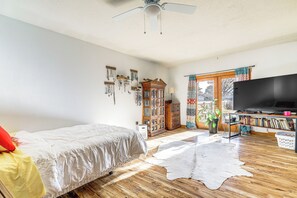 3 quartos, ferros/tábuas de passar roupa, Wi-Fi, roupa de cama