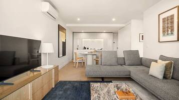 TV, offices
