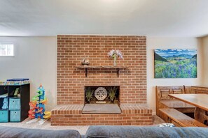 Interior - Crestgate Den! Patio, Games, Frisbee Golf & Views! (Colorado Springs)