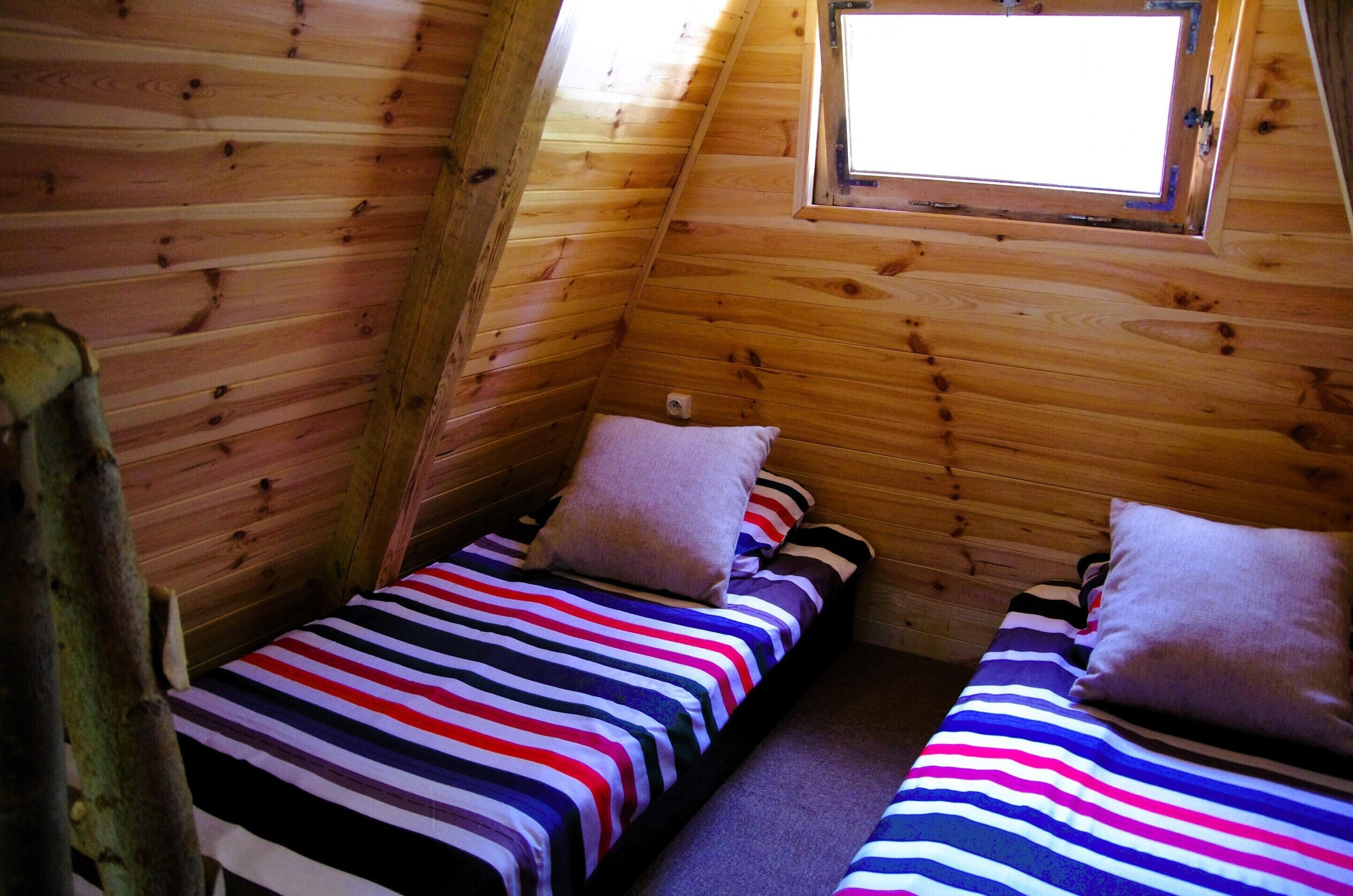 Nhà tiện nghi đơn giản, 2 phòng ngủ | 8 phòng ngủ, bộ trải giường 