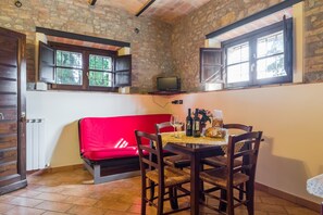 Living room - Cosy Apartment With Bubble Bath (Perugia)