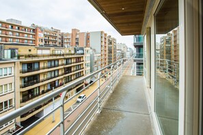 Comfort Apartment, 3 Bedrooms | Balcony - Bright Apartment With Terrace (Middelkerke)