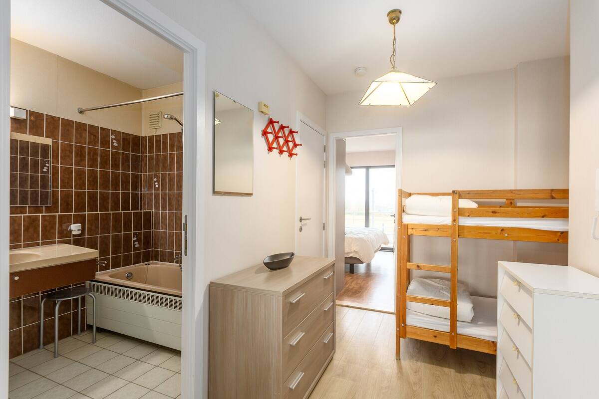3 bedrooms