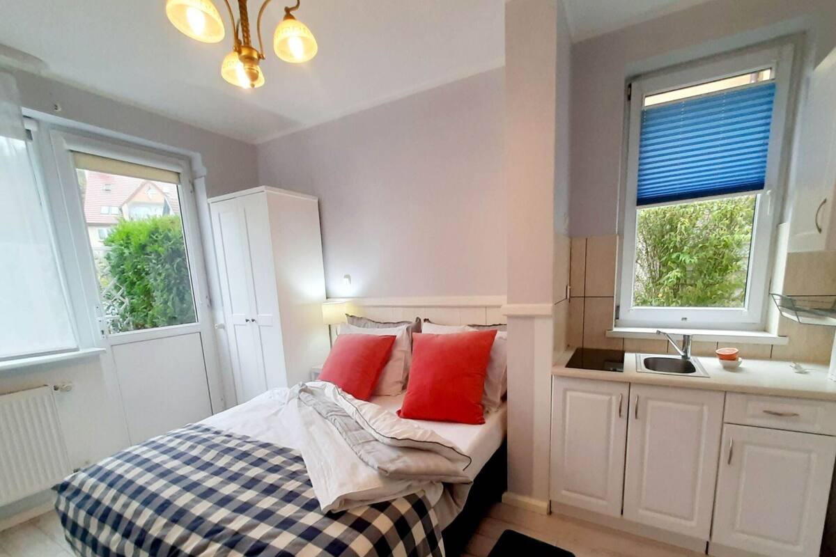 Deluxe Apartment, 1 Bedroom | 2 bedrooms, bed sheets