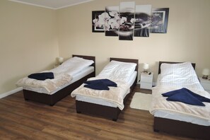 Deluxe huis, 2 slaapkamers | 6 slaapkamers, individueel gemeubileerd, beddengoed