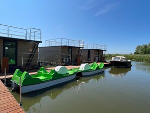 Deluxe Mobile Home, 2 Bedrooms | Exterior - Luxury Houseboat for 2 People, by the sea (gmina Sianów)