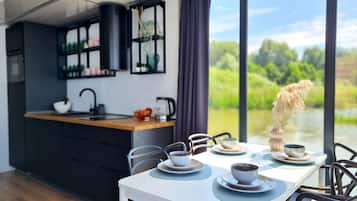 Fridge, microwave, dishwasher, electric kettle