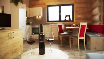 Classic Chalet, 3 Bedrooms | Interior detail