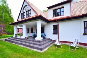 Esterni