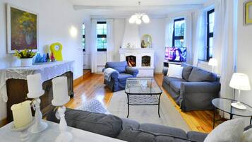 Classic Villa, Multiple Bedrooms | Living room | Fireplace