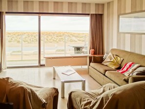 Living room - Seaflower 102 Right on the Beach (Nieuwpoort)