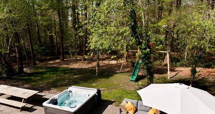 Comfortable Family and Friends House With Wellness