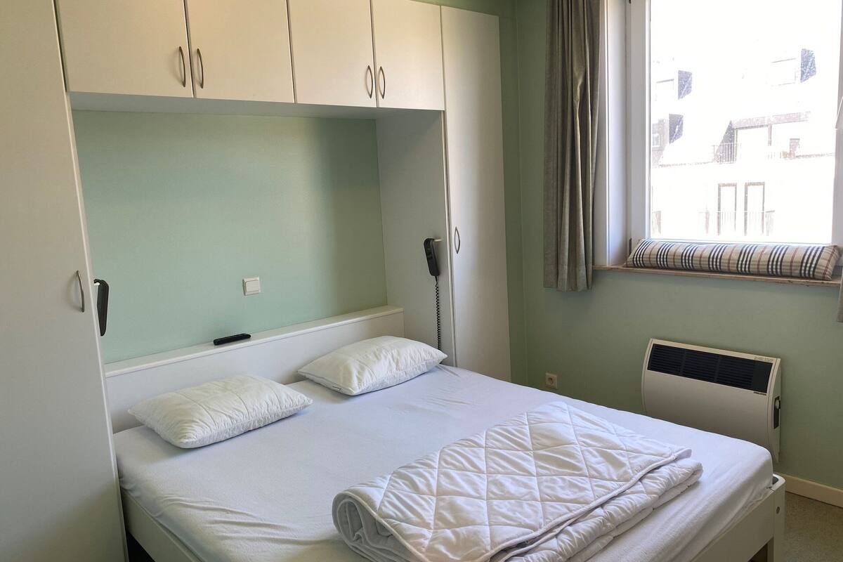2 chambres, ameublement personnalisé