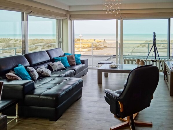 غرفة المعيشة