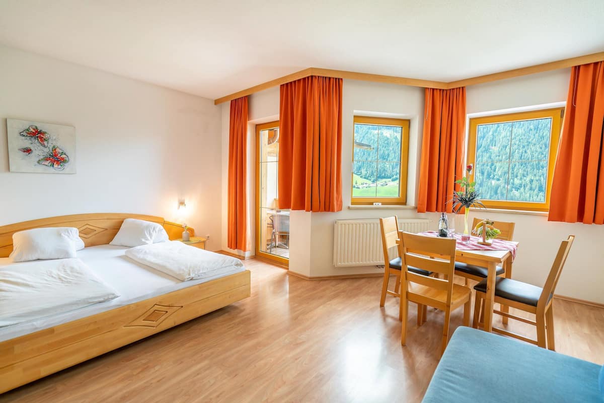 Appartamento Classic, 1 camera da letto | 1 camera, con arredamento individuale, lenzuola