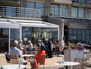 Classic-Apartment, 2 Schlafzimmer | Blick von der Unterkunft