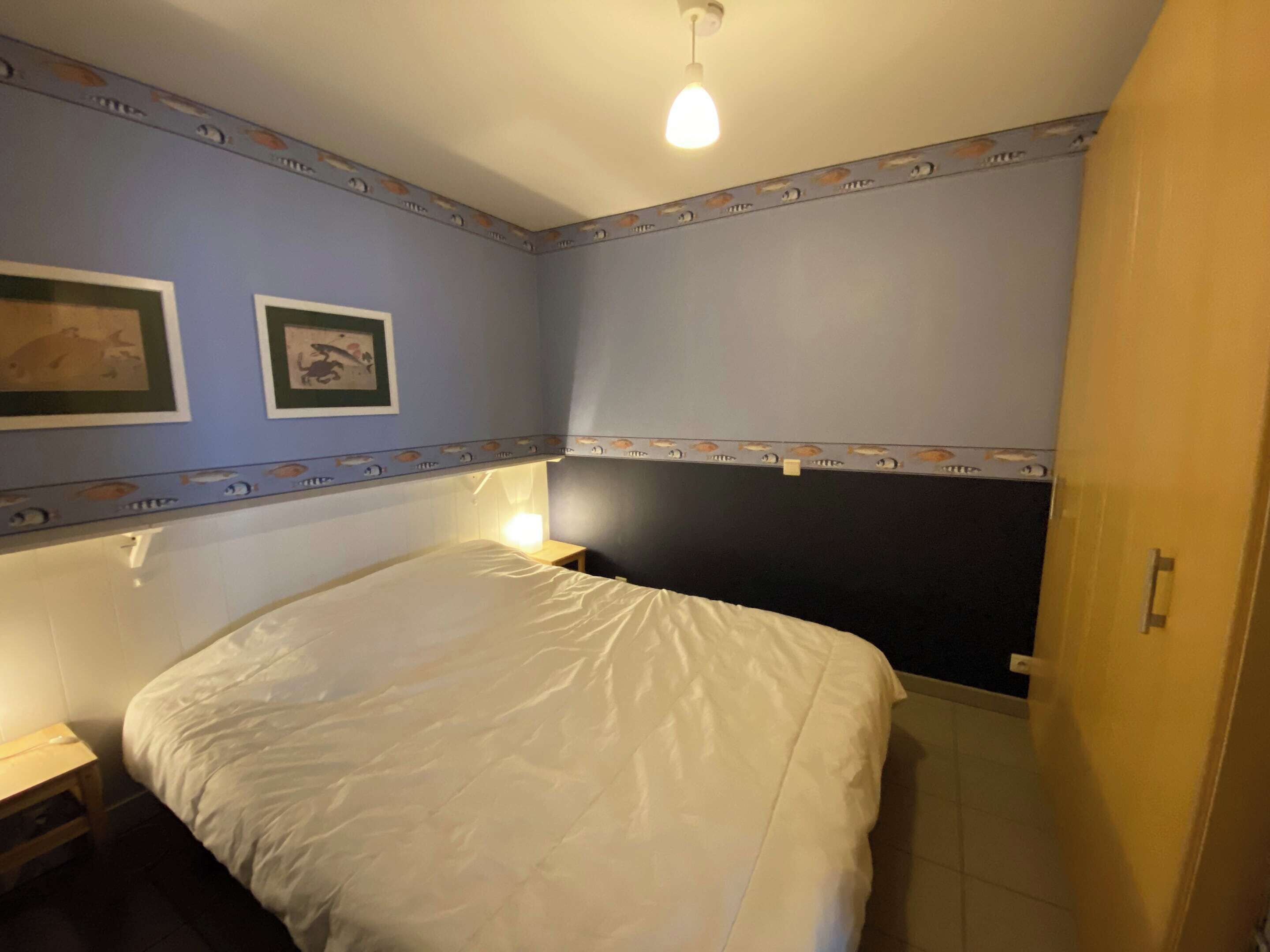 Deluxe-Apartment, 2 Schlafzimmer | 7 Schlafzimmer, individuell eingerichtet, Bügeleisen/Bügelbrett