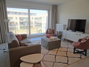 Elite Apartment, 2 Bedrooms | Living area - Karthuizer E4 Located Between the Dunes (Koksijde)